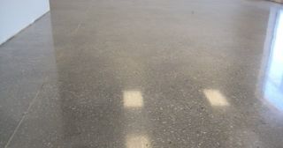 Обеспыливание бетонного пола Азнакаево, цена от 371 руб.
