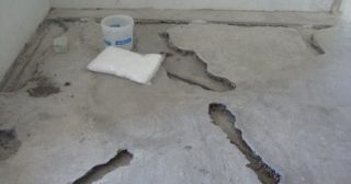 Демонтаж стяжки и наливного пола Азнакаево, цена от 901 руб.